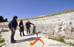 Visitare Siracusa e Visitare noto.png