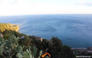 Visit taormina.png