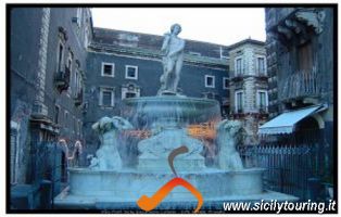 TOURISTIC GUIDE IN CATANIA.png
