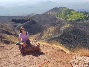 visit mount etna.png